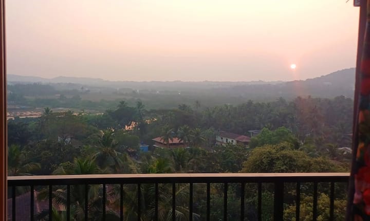 Valley View Nature Villa Pool Candolim, N. Goa - ゴア