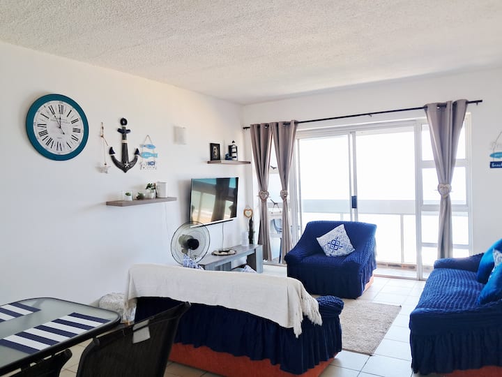 Sandy Toes And Salty Kisses 180 Degree Sea Views - Isipingo
