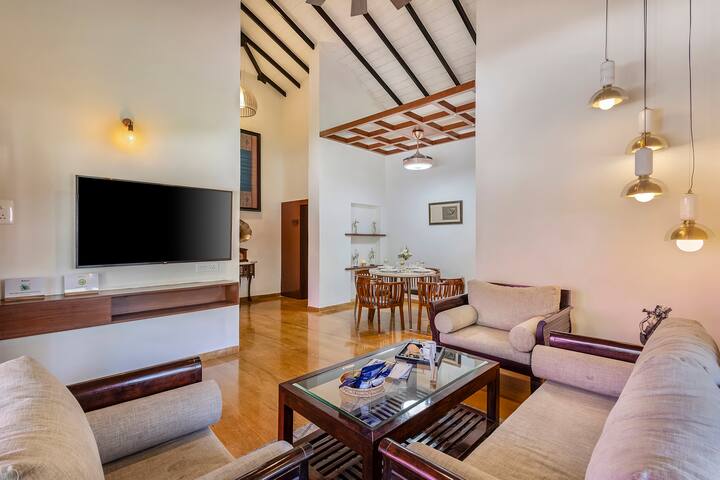 Pet-friendly Villa | Pool, Jacuzzi & Garden - Igatpuri