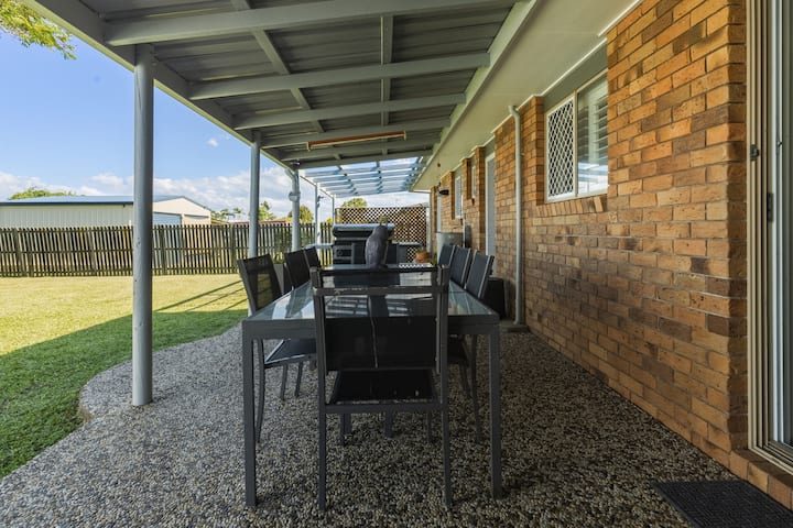 Bright 3-bed Retreat Near Beaches - Hervey Bay