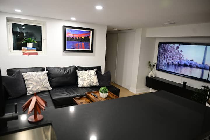 New Stylish 2br In Downtown Core - Rogers Centre