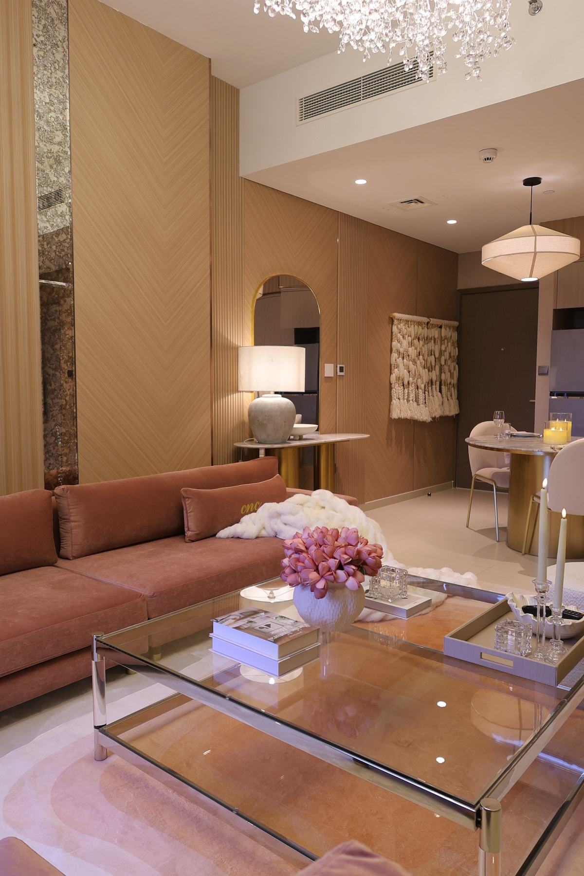 1 Bedroom Furnished Apartment with Skyline View 4