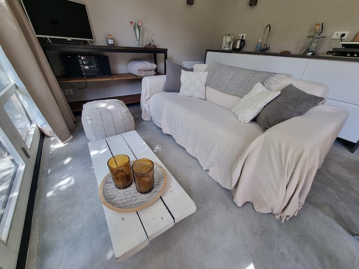 Cosy Tiny House - 30 Min Train To Amsterdam - Soest