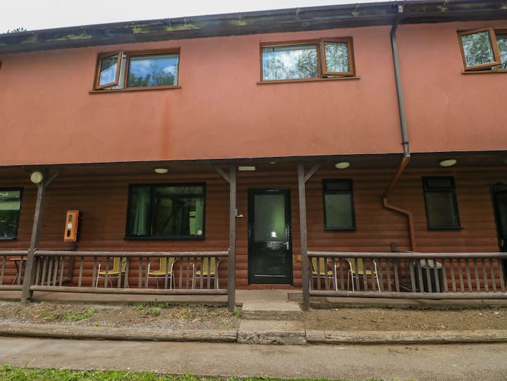 Cabin No. 12 - Salt And Fern Cabins - Port Talbot