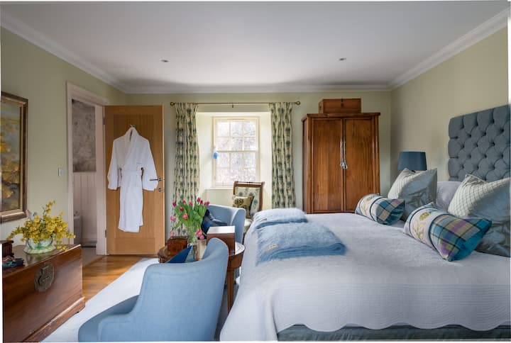 საძინებელი 1