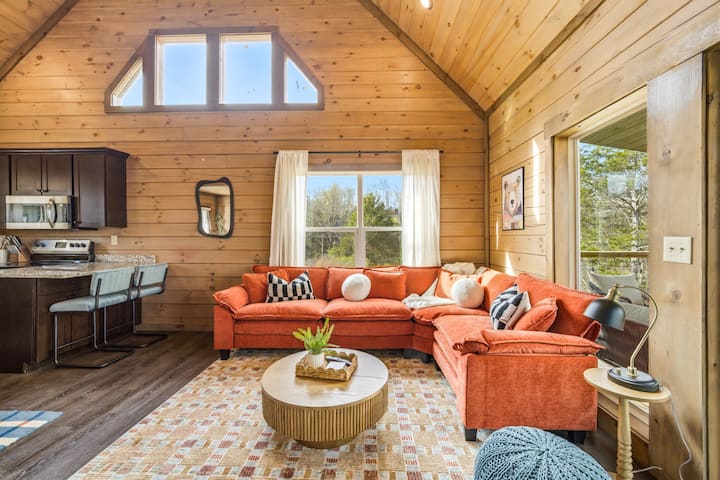 Indoor Pool | Hottub | Sleeps 16 | Game Rm | Sauna - Sevierville, TN