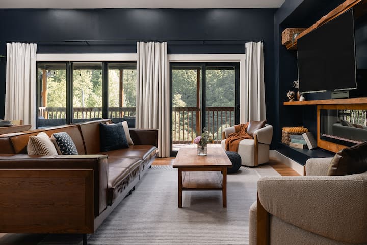 Luxury Asheville Cabin | Hot Tub + Sauna - Asheville, NC
