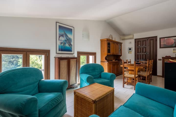 10 Min -> Mare|private Parking|terrace|supermarket - Massa