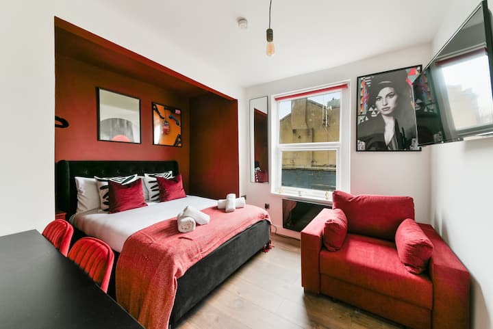 Brand New Private Room In Shoreditch - London