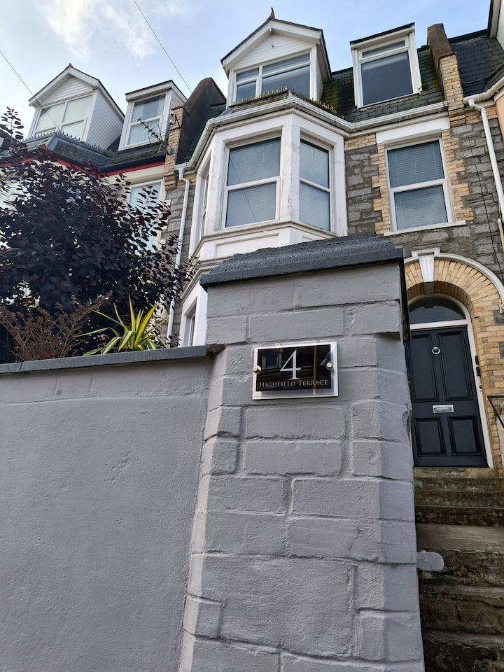 Imposing, Beautiful House With Stunning Sea Views - Ilfracombe