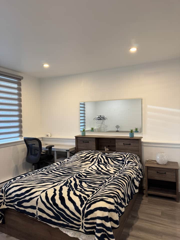 Student Coliving Udem/hec/poly | 5-month Stay - Montreal