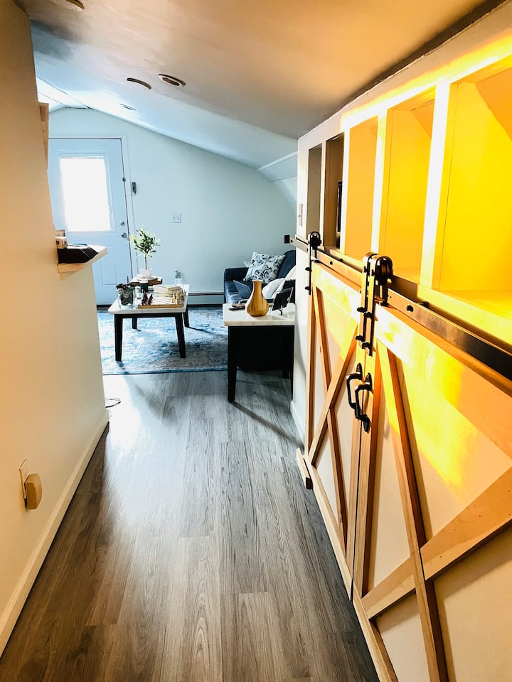 Pool Oasis 1 Bedroom + 1 Living Room With Sofabed - Patchogue, NY