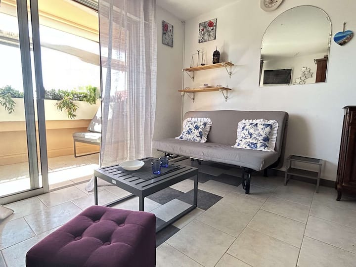 Appt Studio 4 Couchages Sainte Maxime Parking Et P - Sainte-Maxime