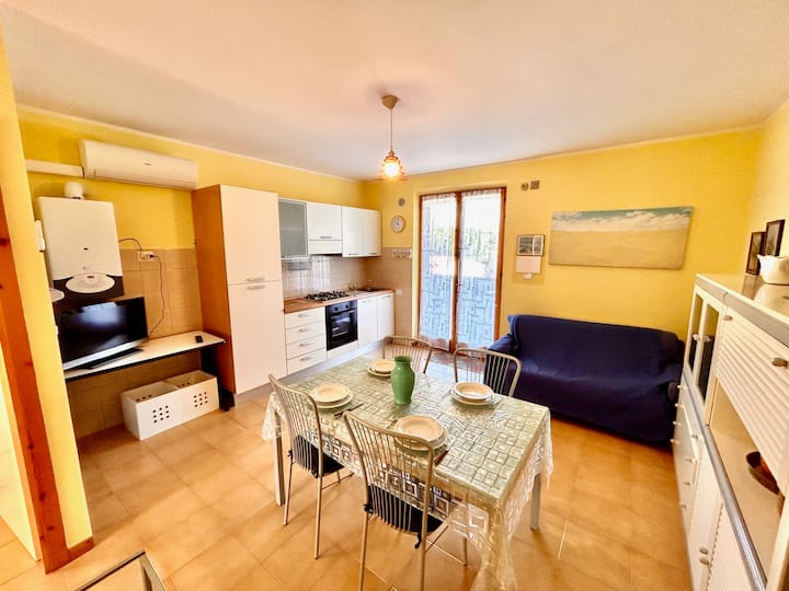 Casa Rosanna, Con Terrazzo Panoramico E A/c - Numana