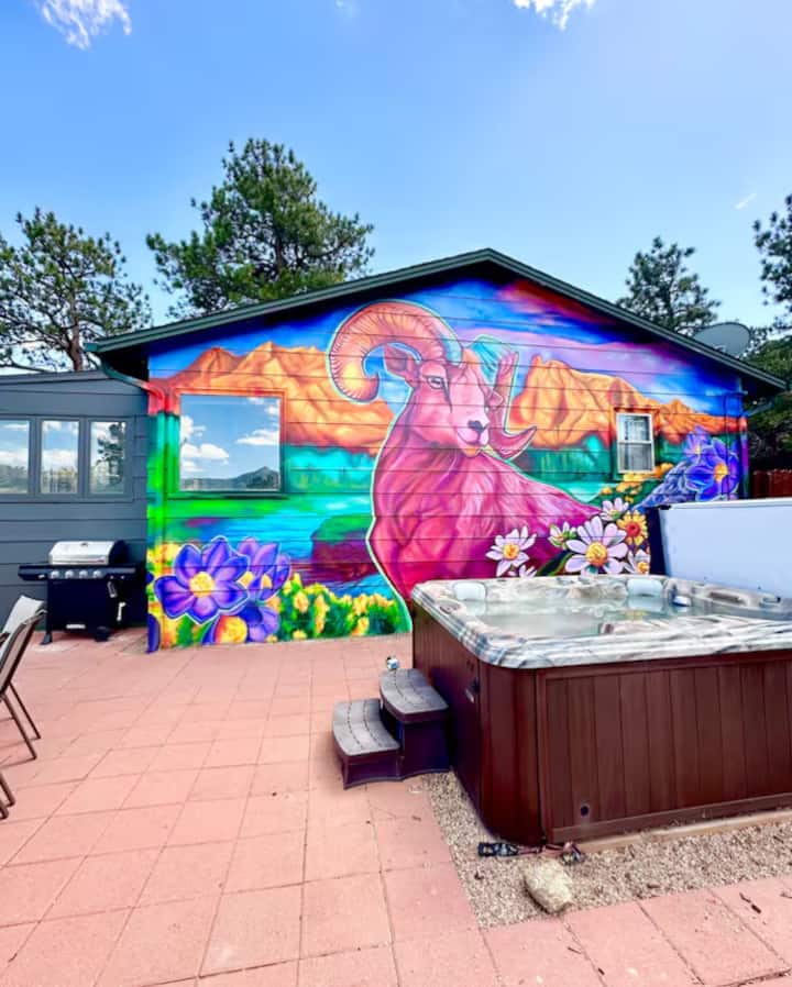 * Hot Tub * Views * Perfect For Families & Groups - Estes Park, CO