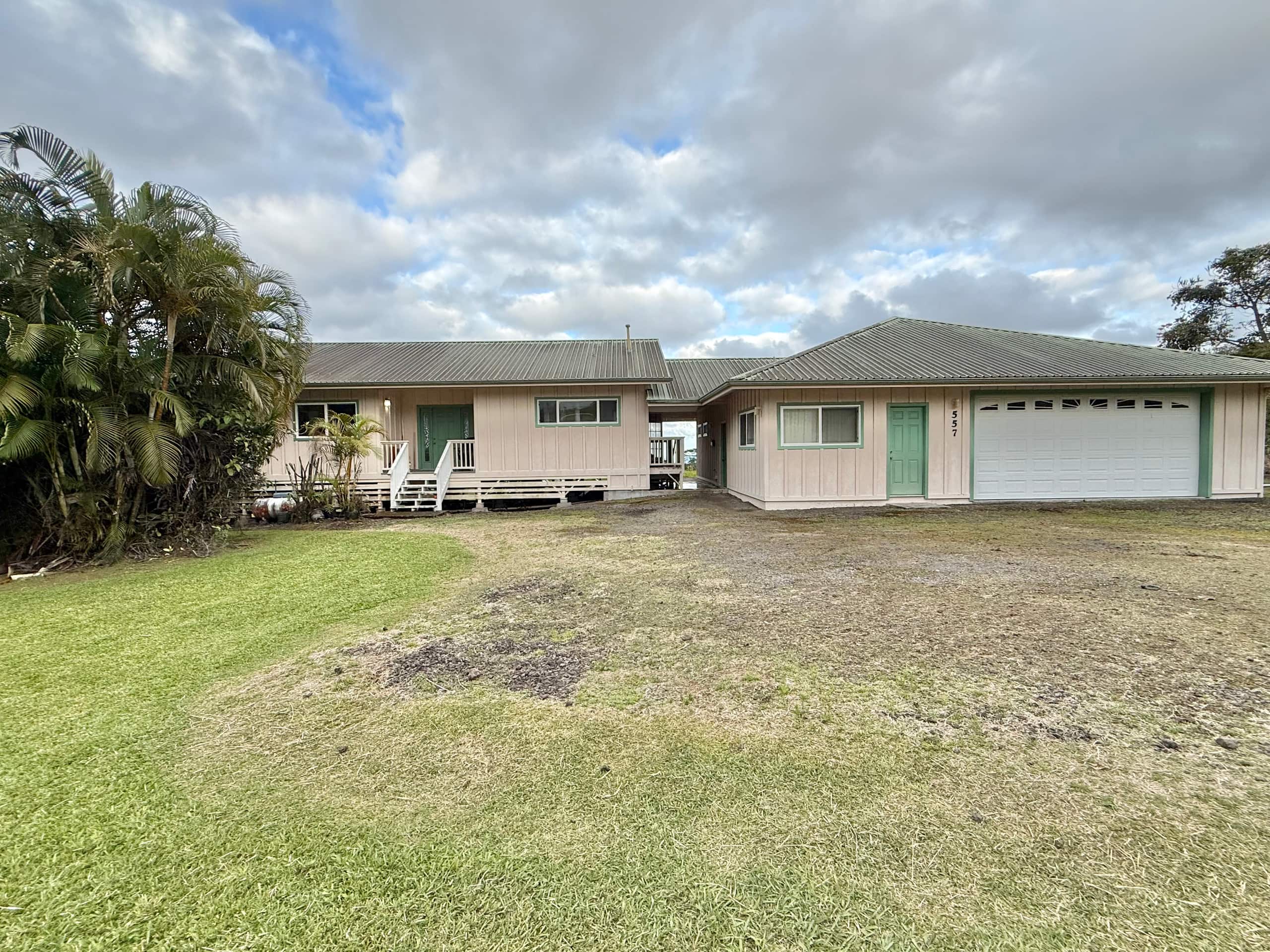 Home in Hilo · ★5.0 · Studio · 1 bed · 1 private bath - Image 7
