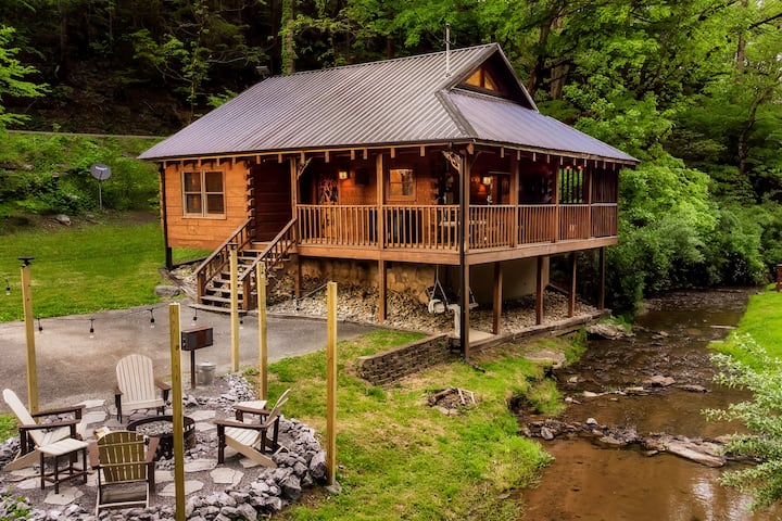 Exterior image 3