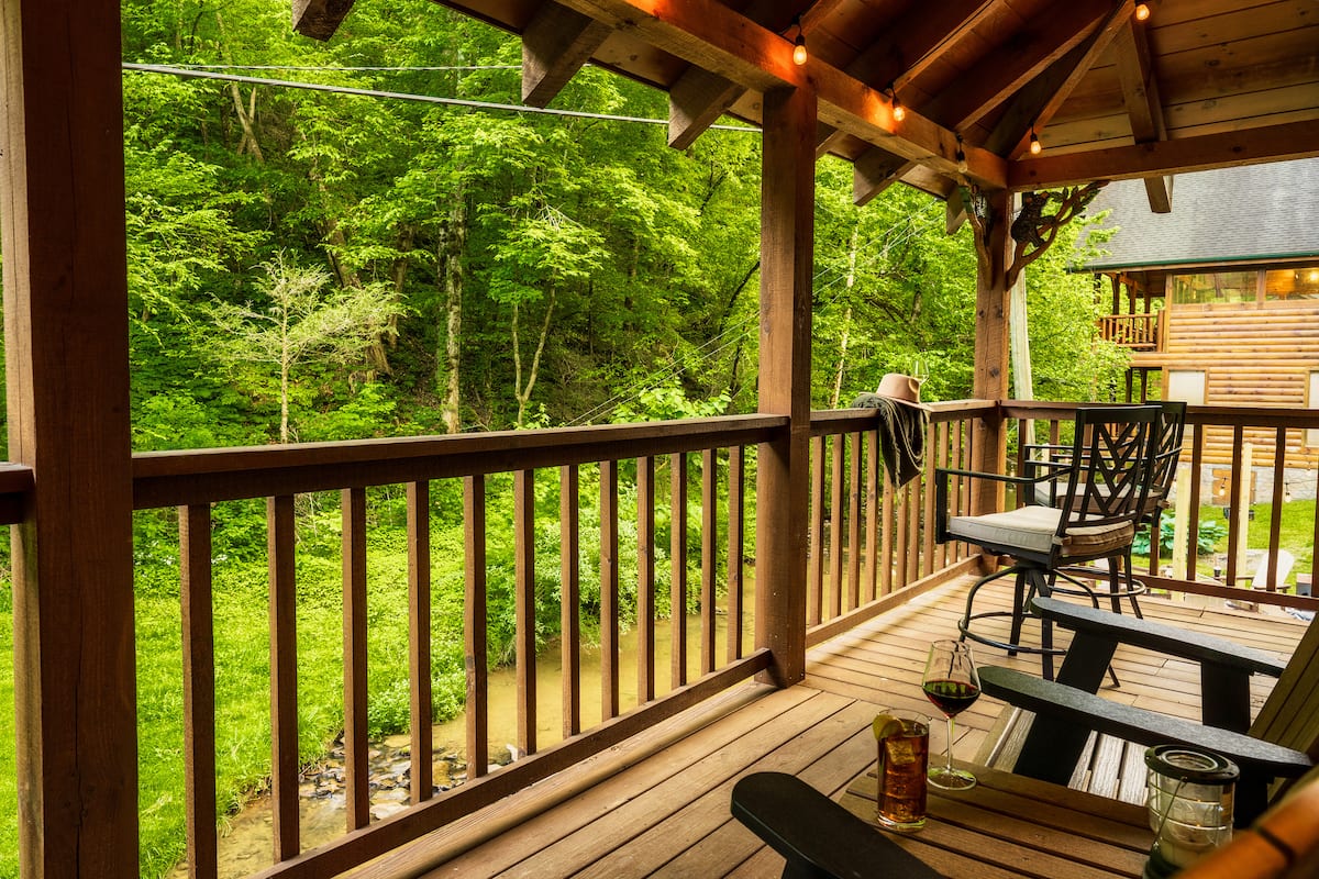 Deck image 1
