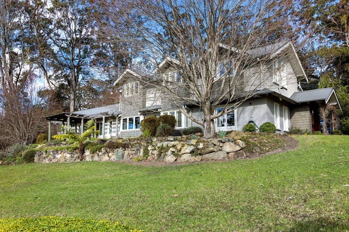 Mulgrave House & Cottage - South Coast