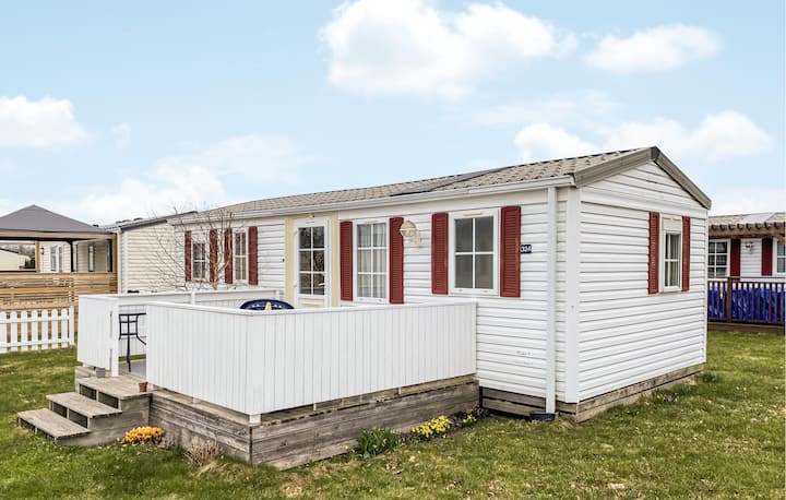 3 Bedroom Pet Friendly Home In Färjestaden - Kalmar