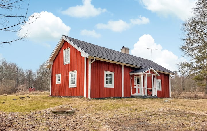 1 Bedroom Beautiful Home In Svinaberga - Älmhult