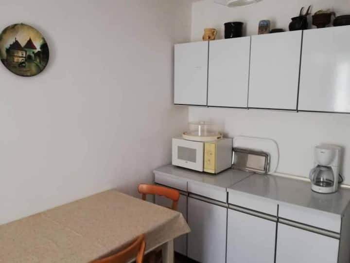 Maison Vacances à Banjol Près Plages, 8 Pax - Rab