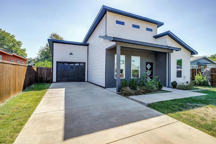 Trinity Grooves Home L Garage L 3 Rooms L 5 Beds - 達拉斯