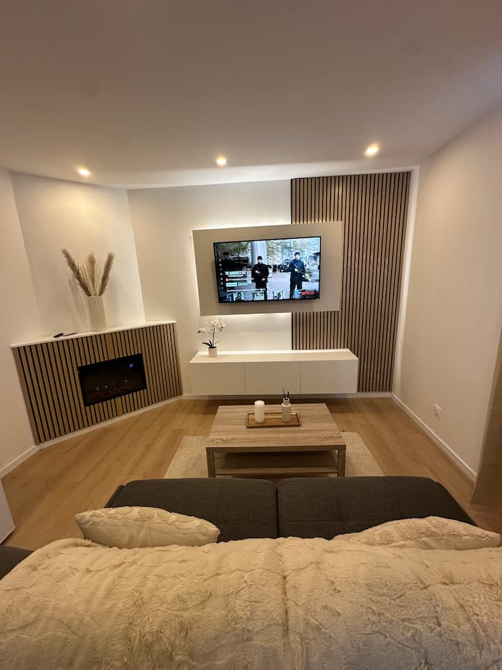 Studio Cosy Tout éQuipé Centre-ville Proche Gare - Montceau-les-Mines