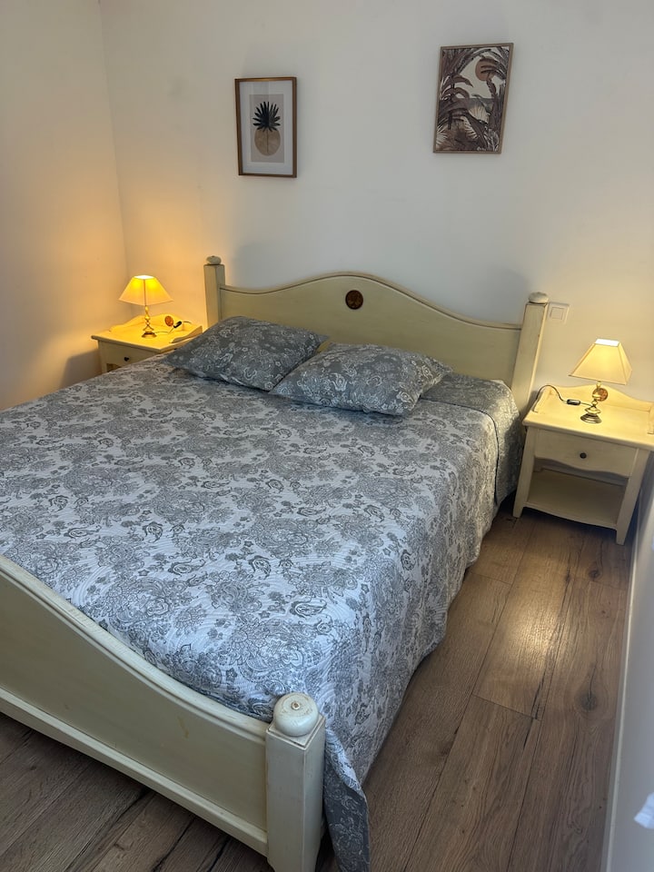Jolie Appartement Tout Confort Très Bien Situé - Saint-Raphaël