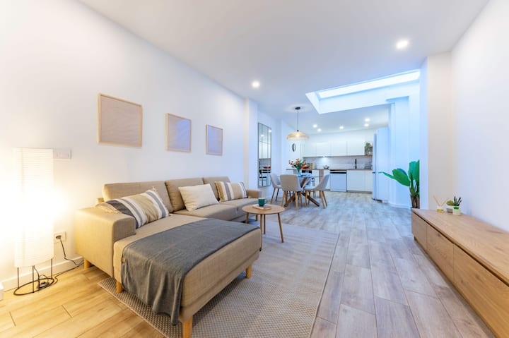 Stylish Townhouse, Sunny Terrace - 15 Min To Beach - Oliva