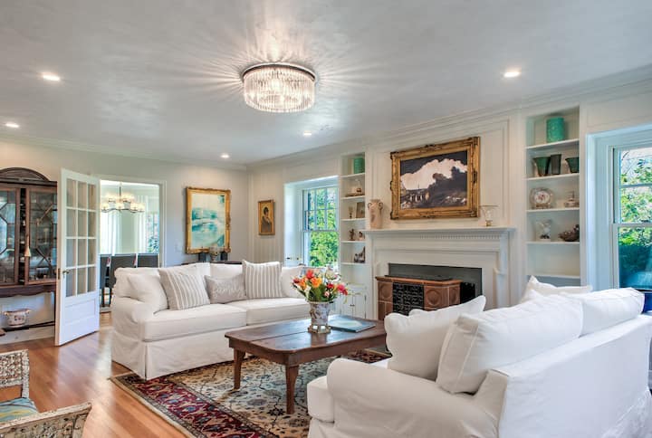 Updated Historic House In Peaceful Garden Setting - Hendersonville, NC