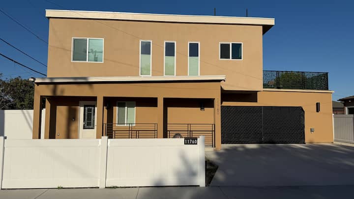New Luxury Home 3br/2ba Near Sofi, Lax & Beaches - Manhattan Beach, CA
