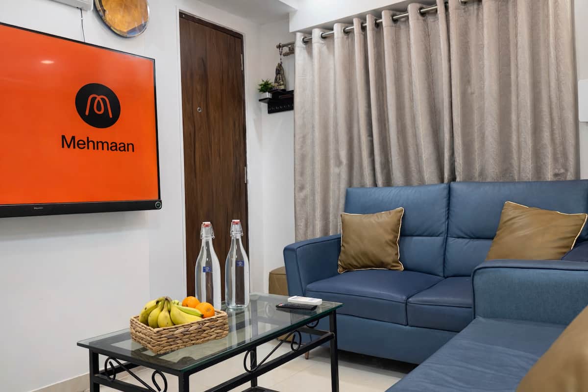 The Blossom Affair · Indigo Artist's Nest · 1BHK by Mehmanghar · Mumbai vacation rental in Mumbai, India