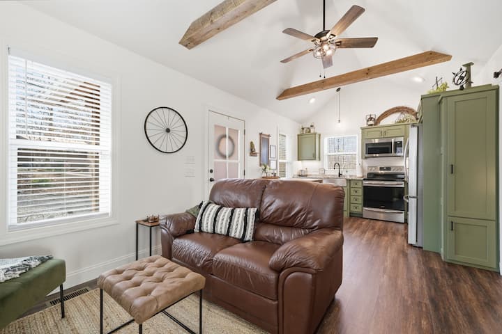 Cozy Cabin - Hot Tub - Short Walk To River - Ellijay, GA