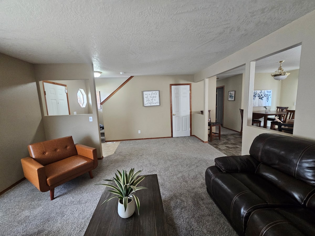 Gladys Retreat · Spacious Family Home