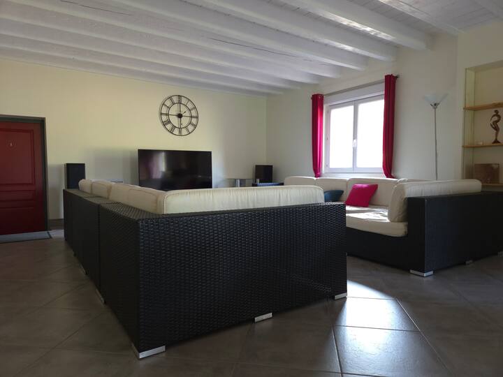 Grand Gîte Familial De 15 Personnes - Limousin