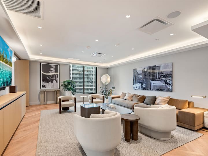 Skyline 2br Retreat Miami | 501 First #1612 - Miami