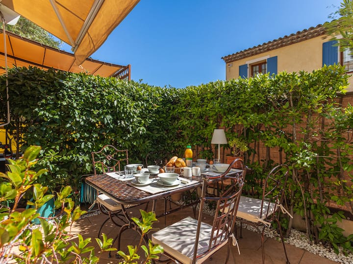 Les Migraniers 2 By Interhome - Grimaud