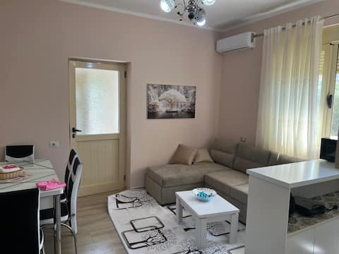 Top Airbnb: Nesti Private Villa in Orikum