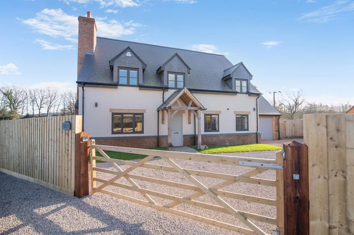 4 Bed In Gorsley (Oc-c37538) - Ross-on-Wye
