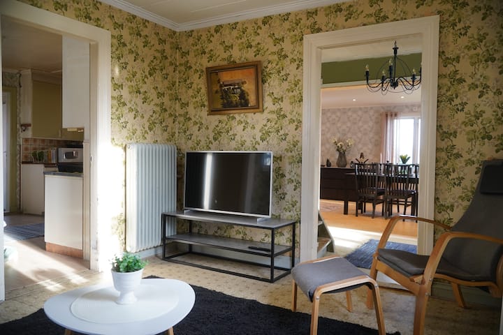 Lantligt Stort Hus Nära Stranden - Dalsland - Mellerud