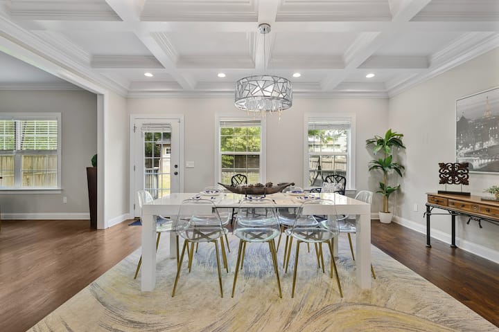 Spacious House! Sleeps 14. Mins To Broadway - Nashville, TN