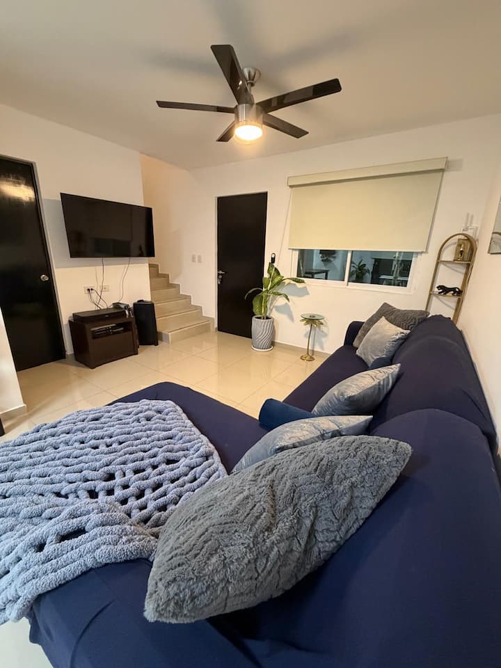 Casa Residencial En Ciudad Apodaca - Monterrey Airport (MTY)