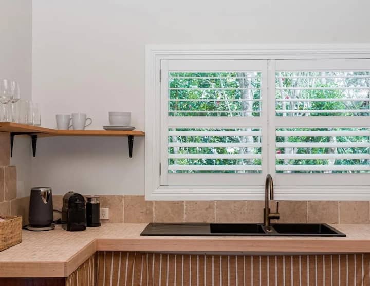 Sanctuary Spaces - Sunset Bungalow 101 - Suffolk Park