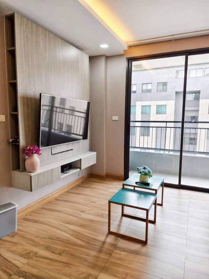 Modern 1br| Rooftop Pool300m To Bts Nana Sukhumvit - Bangkok