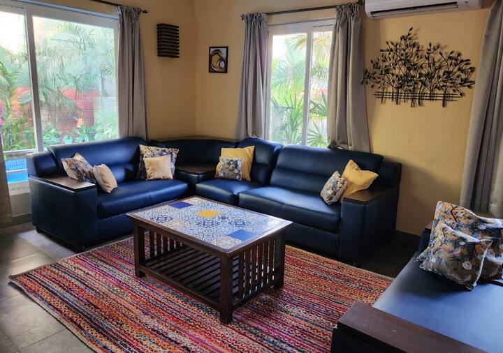 Living room 1 image 1