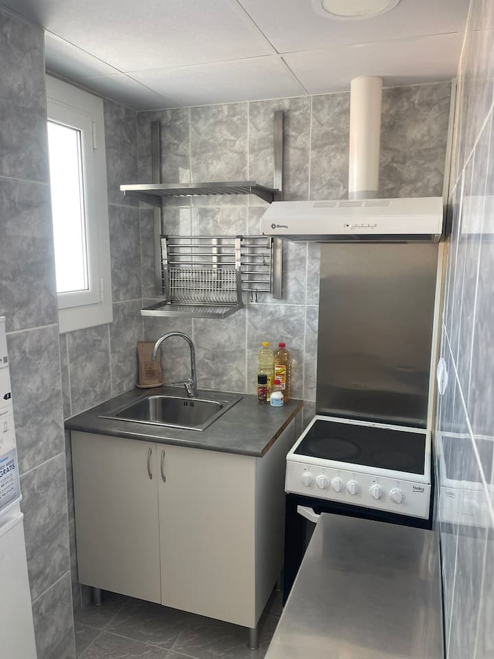 Amplio Apartamento Con Balcón Vista Mar Y Piscina - Calella
