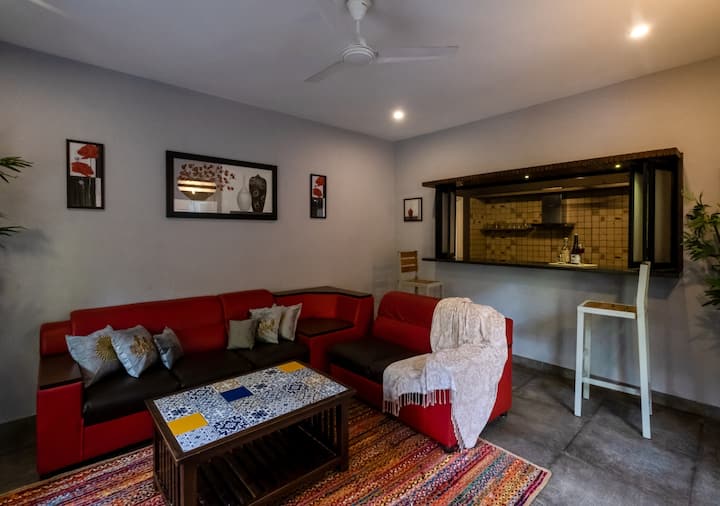Living room 1 image 2
