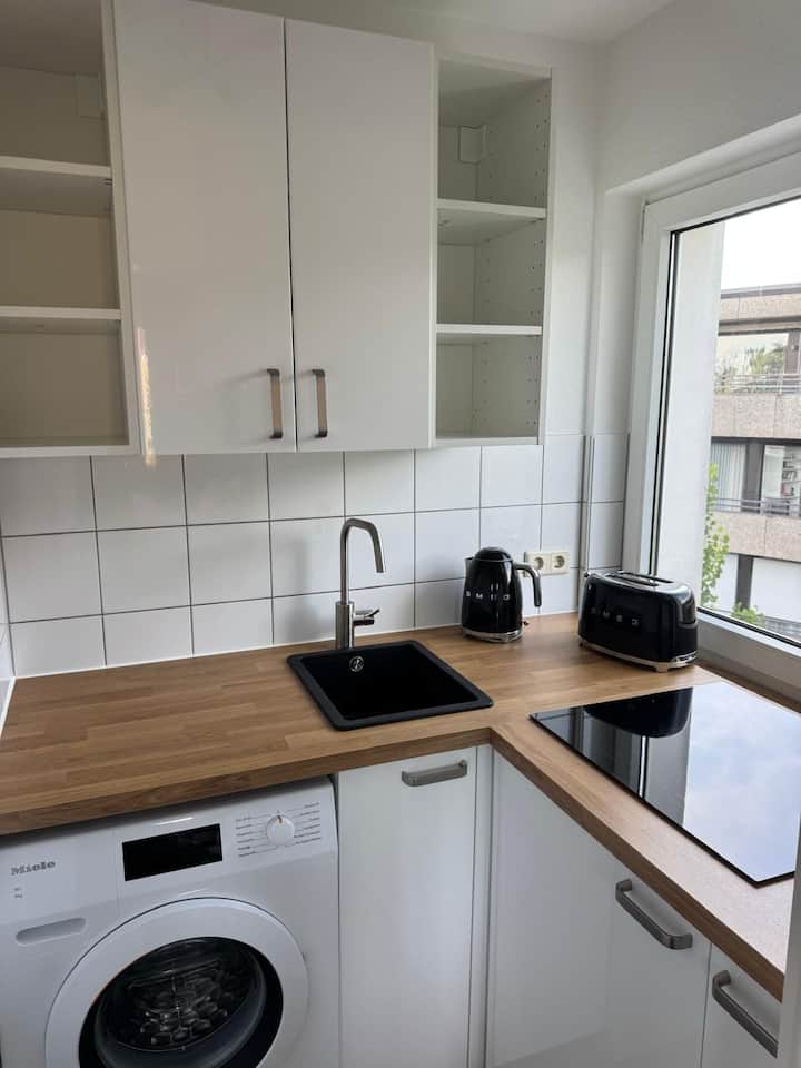 Fancy Studio In Düsseldorf Zoo/grafenberg - Düsseldorf