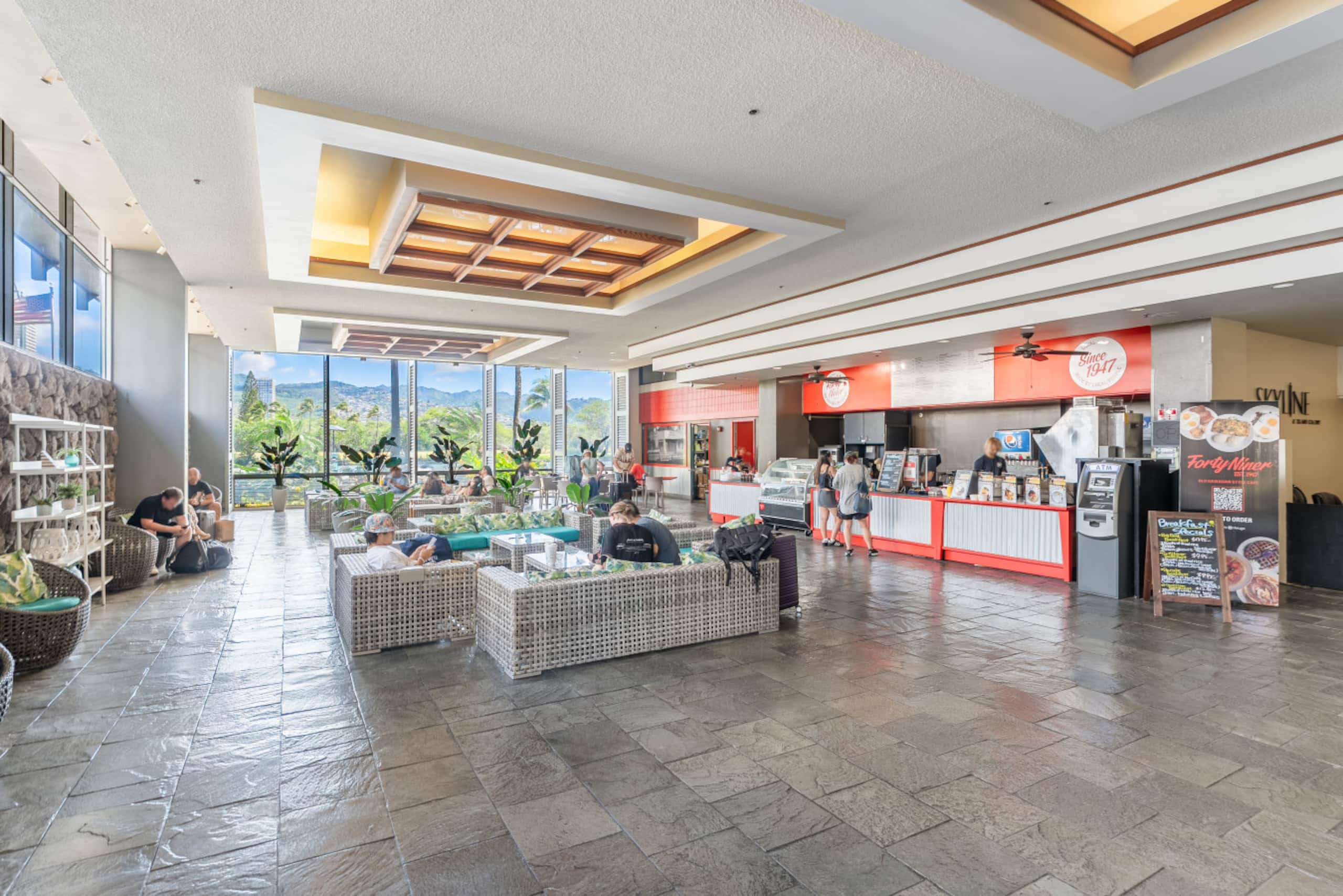 Condo in Honolulu · ★5.0 · 1 bedroom · 2 beds · 1 private bath - Image 28